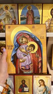 Рукописная икона Пресвятой Богородицы Защитница 